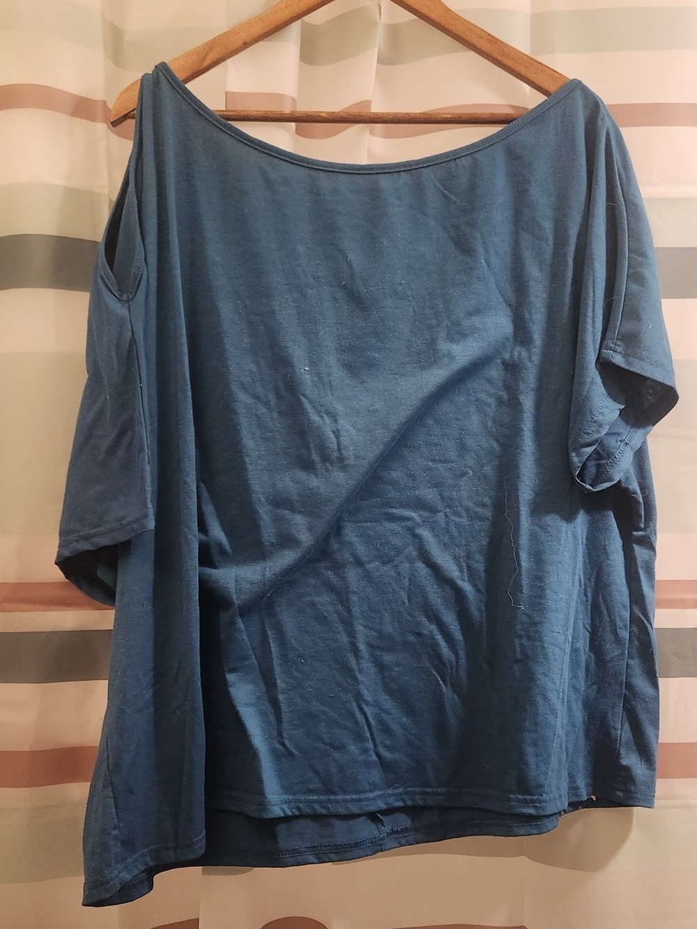 Relaxed Blue Women's Peekaboo Shoulder Top